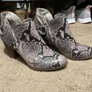 Snake skin print booties!